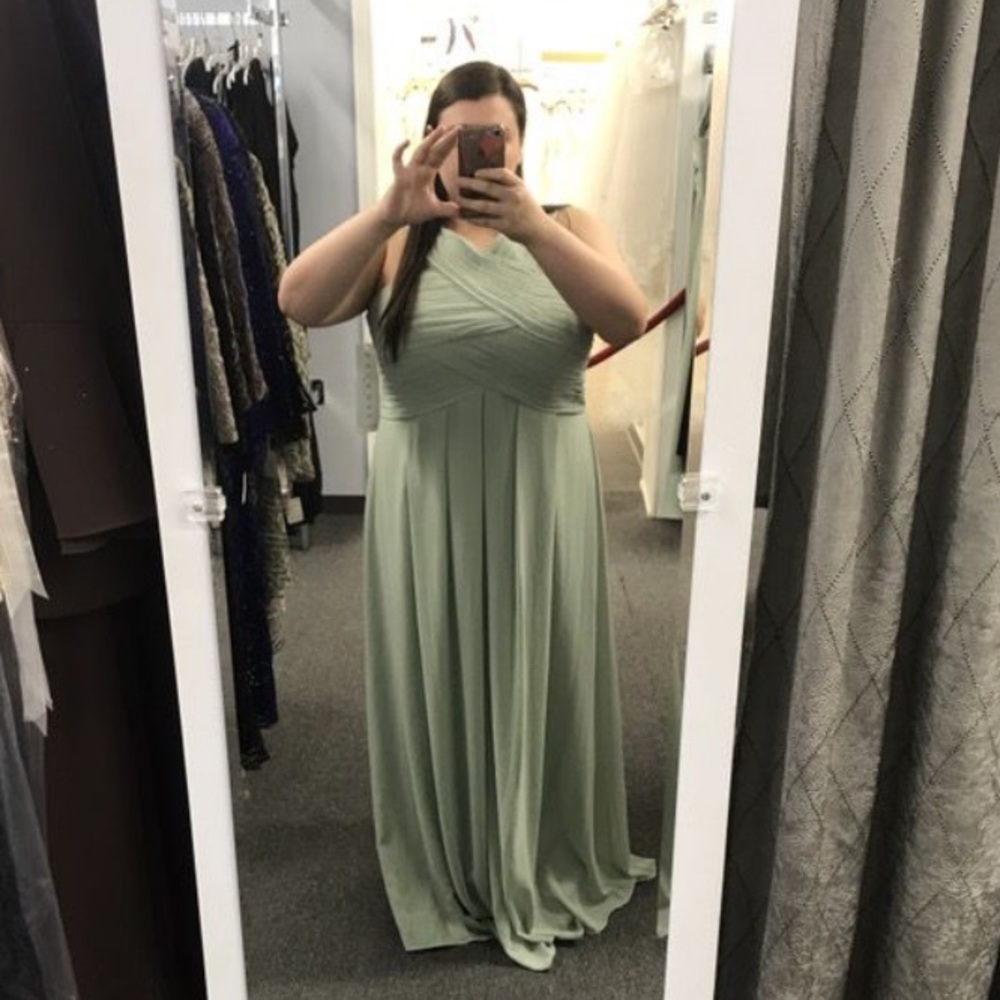 Never Worn Bridesmaid dress Pistachio